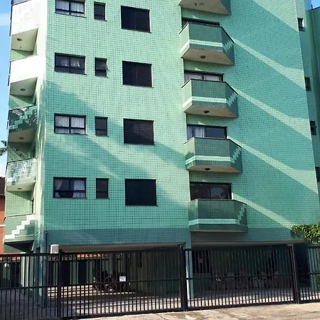 Ape Itagua Conforto No Centro De Ubatuba Exterior photo